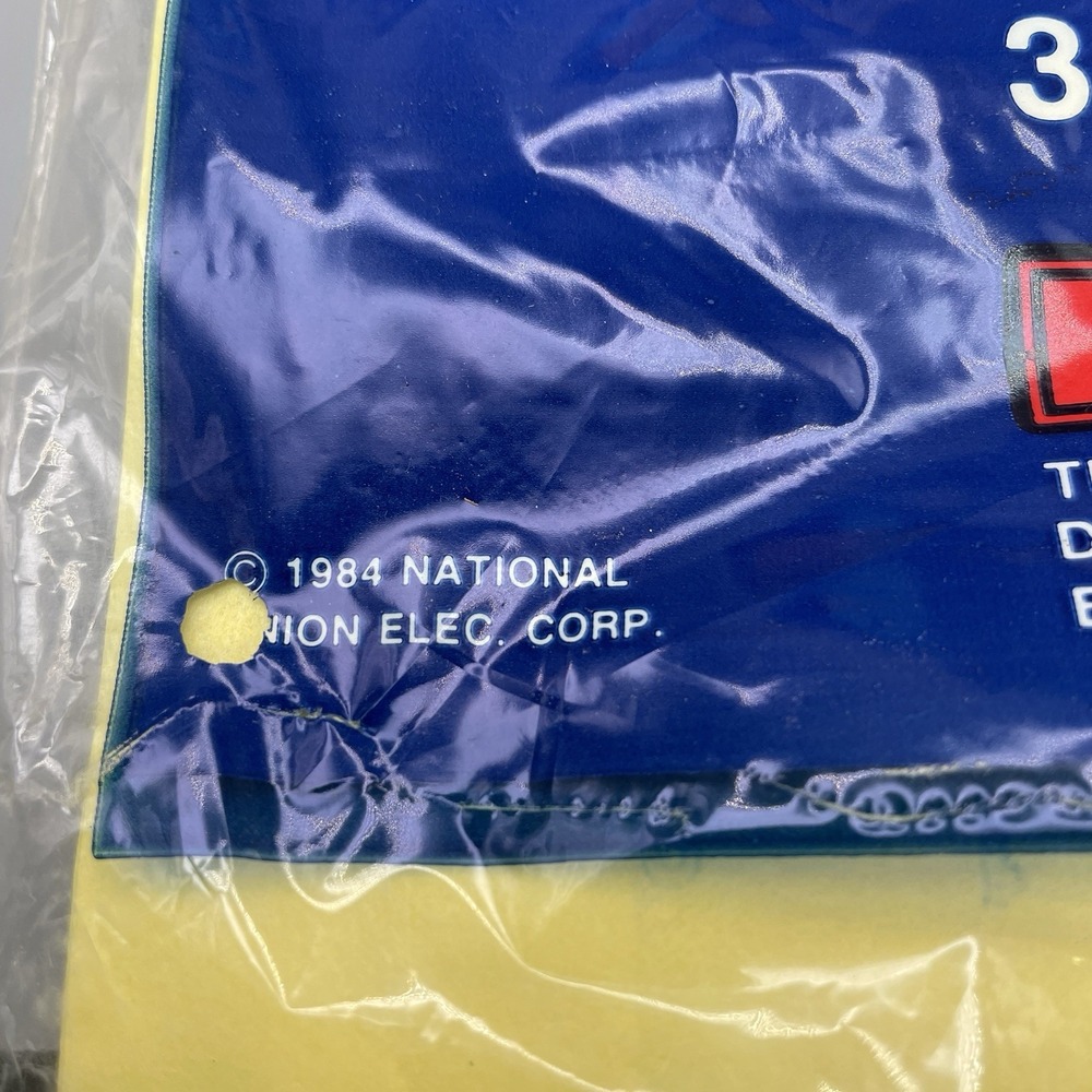 Eureka Vacuum Cleaner Bags Type F & G #52320 Extra Suction Power Genuine 6 bags - Picture 3 of 6